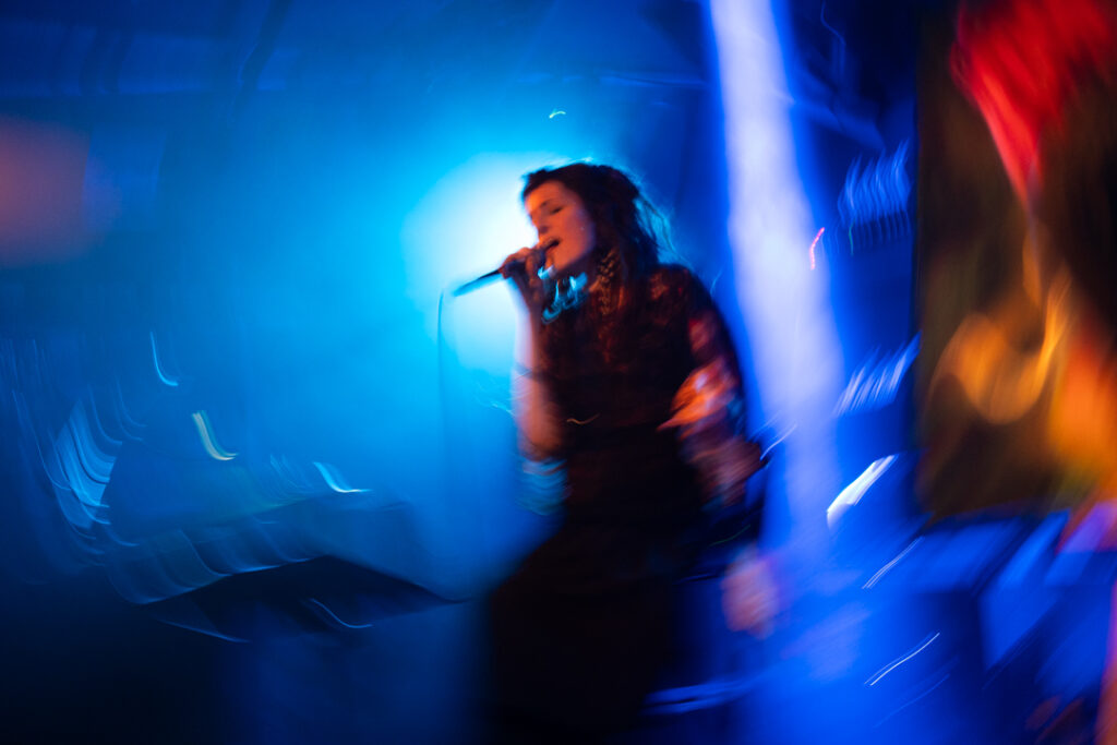 Photo by Julian Mendy
